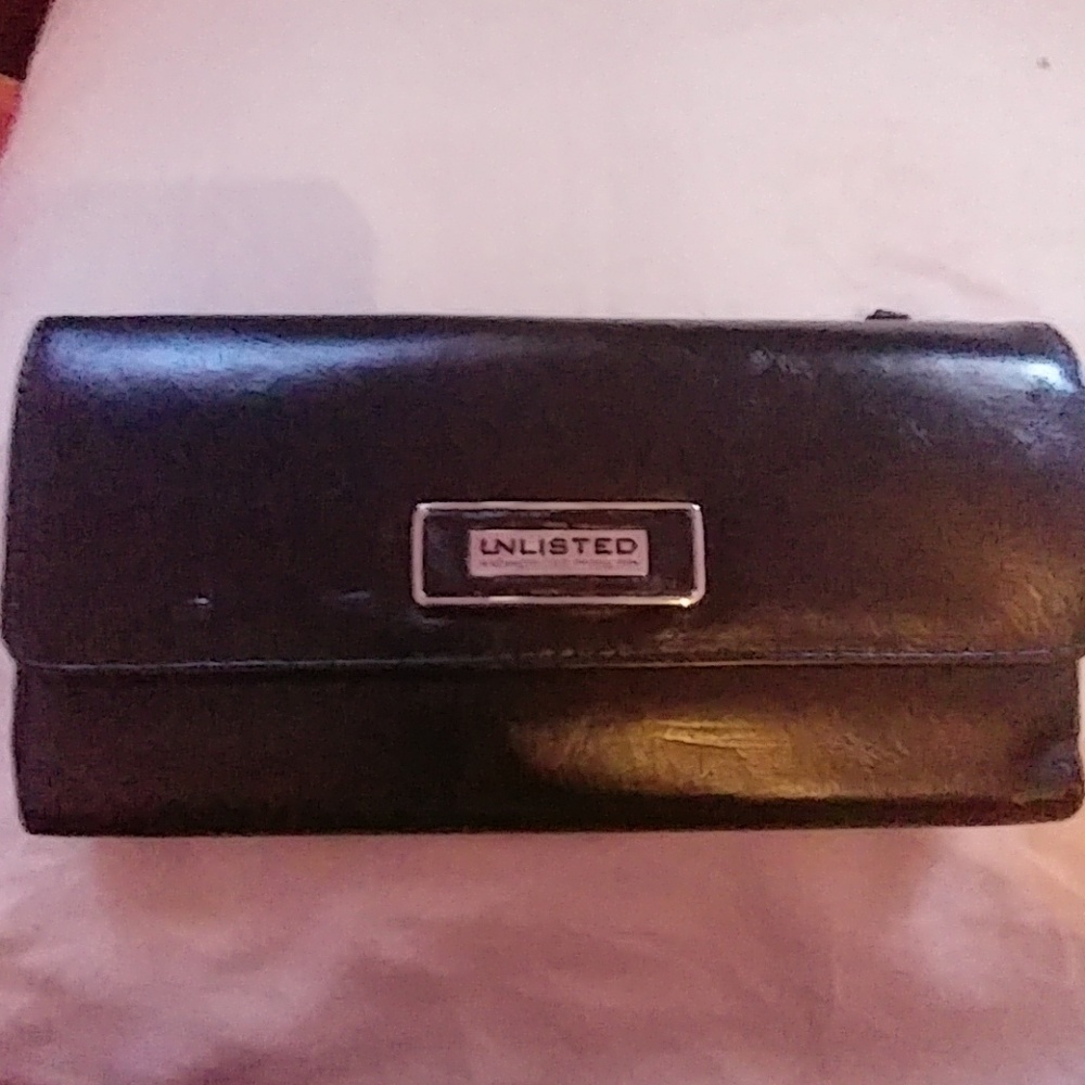 Ladies Black Kenneth Cole Unlisted Wallet